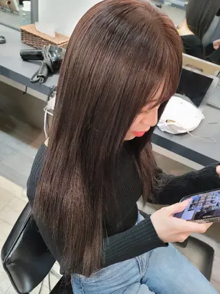 ロング カラー ✨弱酸性縮毛矯正✨ ✨髪質改善✨hiroのヘアスタイル