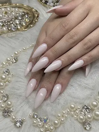 ネイル UNABOMBA (24時間営業)のネイルデザイン