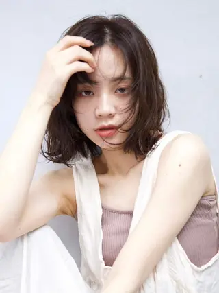 ミディアム カラー ENIF ヤマグチアツコのヘアスタイル