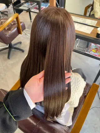 ロング カラー ｼﾉｻﾞｷ ｷﾅのヘアスタイル