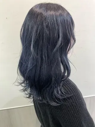ミディアム 透明感カラー🩵 mioのヘアスタイル