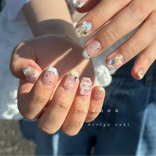 ネイル Lenoa Yukiのネイルデザイン