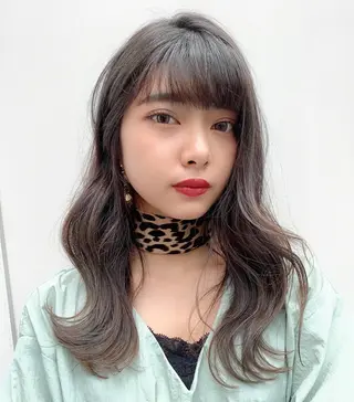 セミロング カラー 寺山 佳貴のヘアスタイル