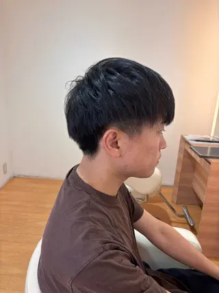 メンズ 岡 愛梨のヘアスタイル