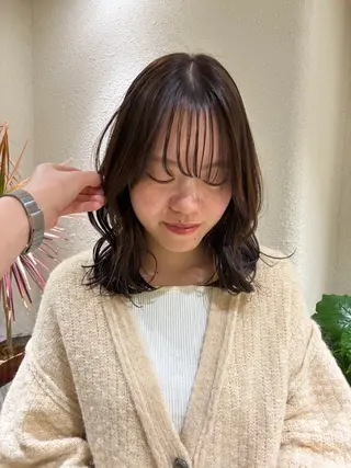 ミディアム カラー que所属・que/清水 未蘭のヘアスタイル