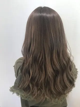 セミロング カラー AVANCE 長尾 尚悟のヘアスタイル