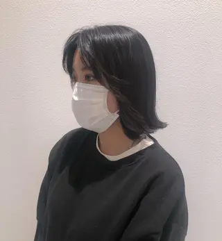 ミディアム suzuka （スズ）のヘアスタイル