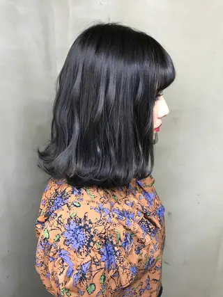 セミロング カラー 岡本 智次のヘアスタイル