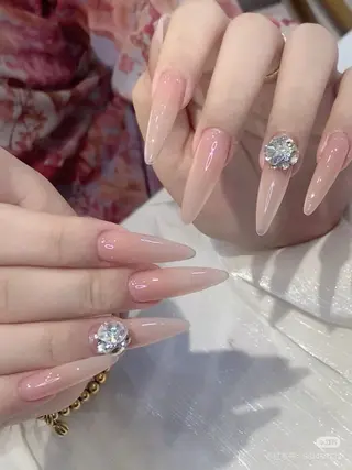 ネイル ラッキーネイルサロン 西川口東口店のネイルデザイン