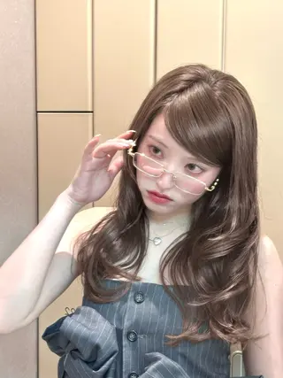 ロング Unami 表参道 Mayukiのヘアスタイル