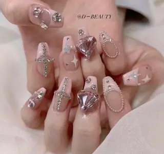ネイル D-BEAUTY Nailsalonのネイルデザイン