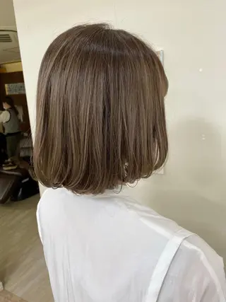 カラー SALOWIN栄 高須大貴のヘアスタイル
