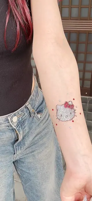 s&s所属・mina♥ネイル& ボディージュエリー⟡のネイルデザイン