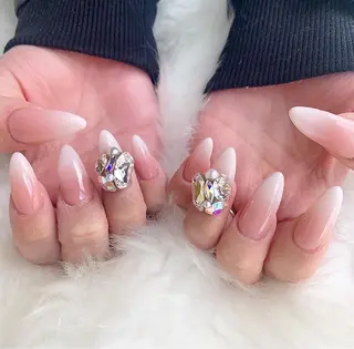 ネイル AERA nail shino🐱⸝꙳のネイルデザイン