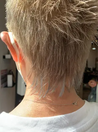 ショート カラー ヘアカラー&縮毛矯正 STAR☆RIVERのヘアスタイル