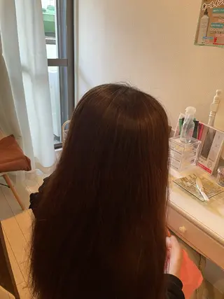 ロング アクアコート 桜川のヘアスタイル