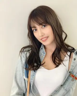 ミディアム カラー 松川 智行のヘアスタイル