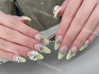 ネイル 神田 ココナッツのネイルデザイン