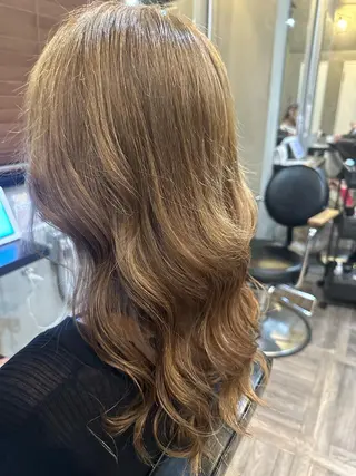 セミロング 宍倉 輝信のヘアスタイル