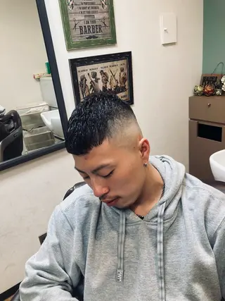 ショート パーマ メンズパーマ メンズカットYUKIのヘアスタイル