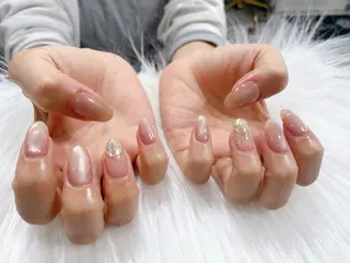 ネイル リスブラン AYUMI 🍎のネイルデザイン