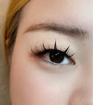 マツエク・マツパ LeLe/中崎町/ LED/眉毛のマツエク・マツパデザイン