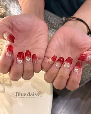 ネイル Blue daisy 栄本店のネイルデザイン