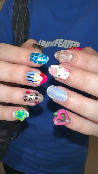 ネイル 🎶個性派ネイル💅 /Komachi❤️のネイルデザイン