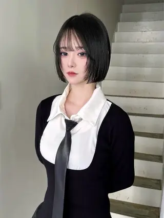 ショート カラー 松原 朱里のヘアスタイル