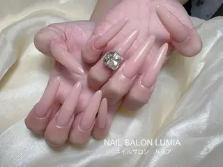 ネイル ネイルサロン ルミア Lumia 店長のネイルデザイン