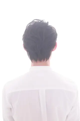 メンズ メンズパーマレイヤー 西山賢志のヘアスタイル