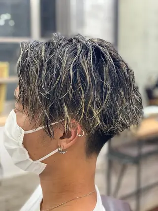 ショート カラー パーマ メンズ クセを最大限に活かす メンズパーマ奈良大祐のヘアスタイル