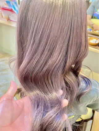 ロング カラー ヘアアレンジ 山本 優音のヘアスタイル