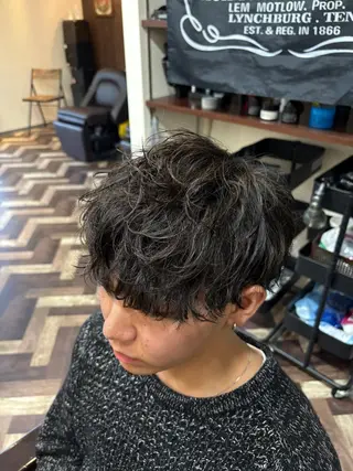 ミディアム 師玉 功一のヘアスタイル