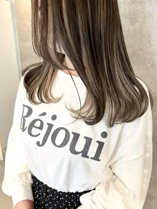 セミロング KYOKO 【Bear】のヘアスタイル