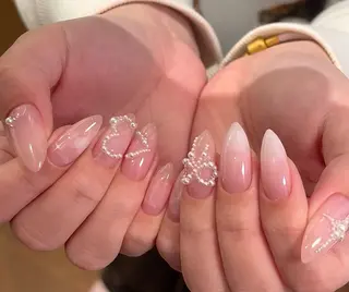 ネイル Pure&Rich Nailのネイルデザイン