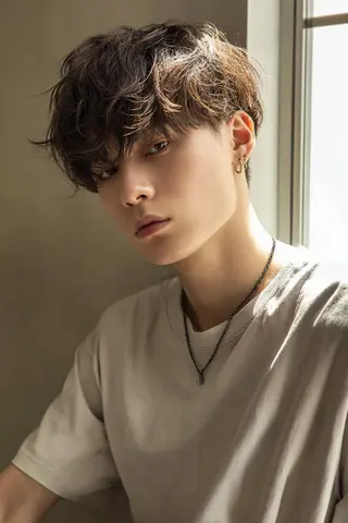 ミディアム カラー パーマ メンズ Luana 【公式】 / メンズのヘアスタイル