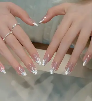 ネイル 周 テイのネイルデザイン