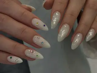 ミディアム yu naのネイルデザイン