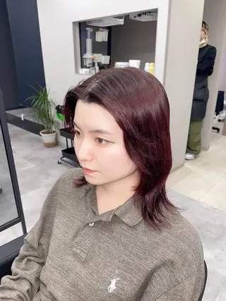 ミディアム カラー COCO .のヘアスタイル