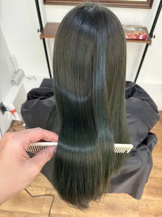 ロング カラー 椎葉 祐也のヘアスタイル