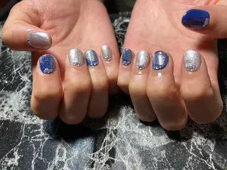 ショート ネイル ✴︎ Delightのネイルデザイン