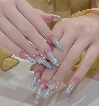 ネイル D-BEAUTY Nailsalonのネイルデザイン