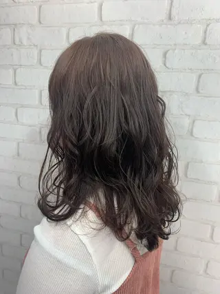 カラー ブリーチカラー🫧 森　凪沙のヘアスタイル