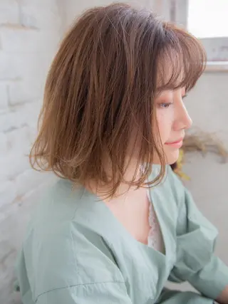 ミディアム La・sol HAIRのヘアスタイル
