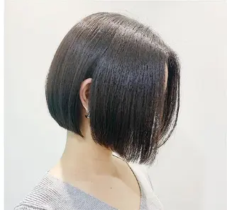 ショート LOOP 佐藤のヘアスタイル