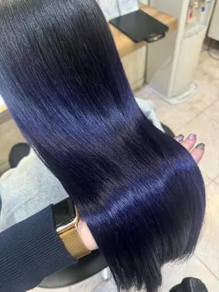 ロング カラー さら艶レイヤーカット 🩶Suzuneのヘアスタイル