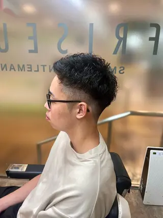 ショート メンズ 佐々木 優人のヘアスタイル