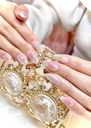 ネイル anju🌷 𓂃𓈒𓏸︎︎︎︎のネイルデザイン