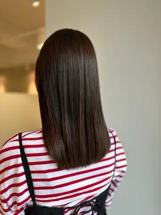 セミロング 今谷 莉夏子のヘアスタイル